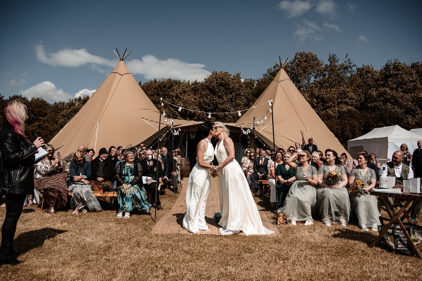 wedfest festival tipi wedding brides new close farm